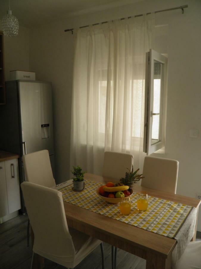 Apartment Dorothy Kaštela エクステリア 写真
